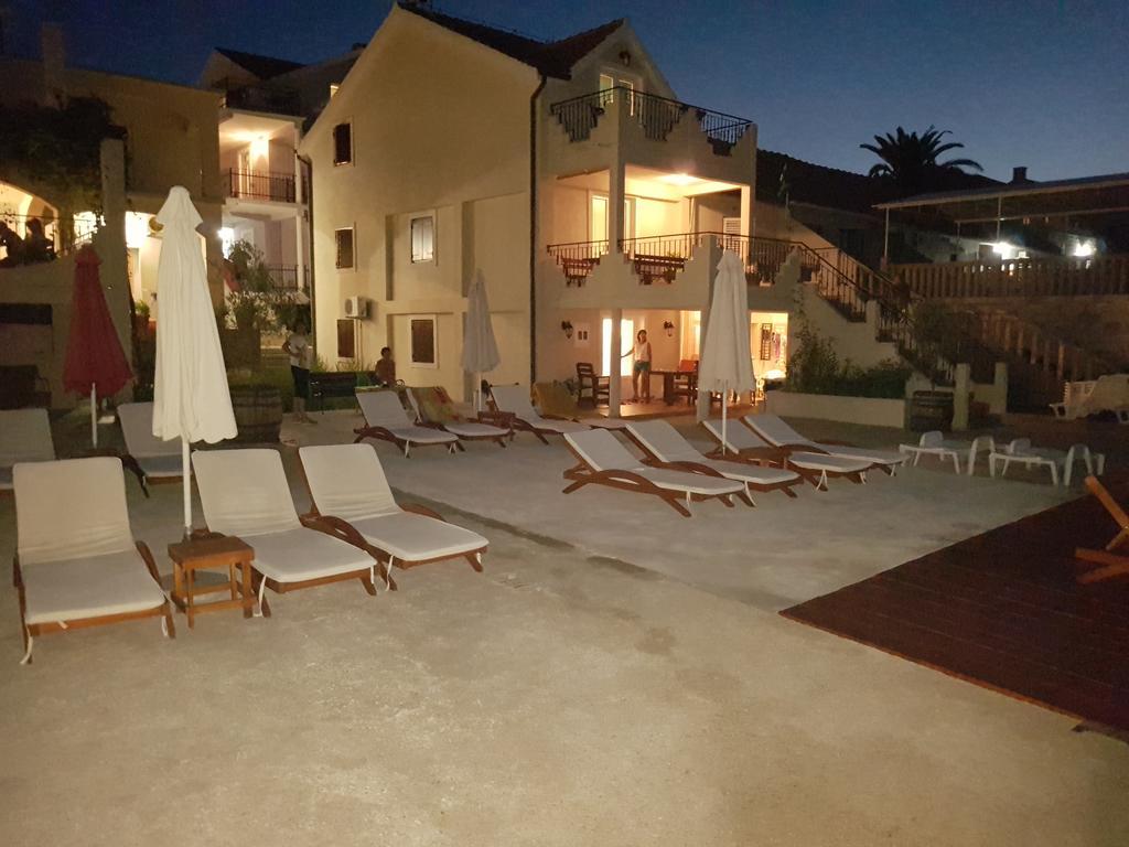 Dubravcevic Residence 蒂瓦特 外观 照片